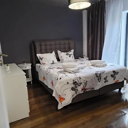 Aarbor Forest Apartment Brasov